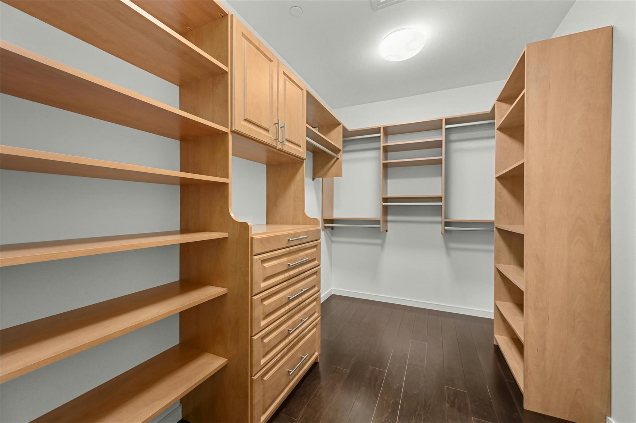 200 Congress Ave # 24B