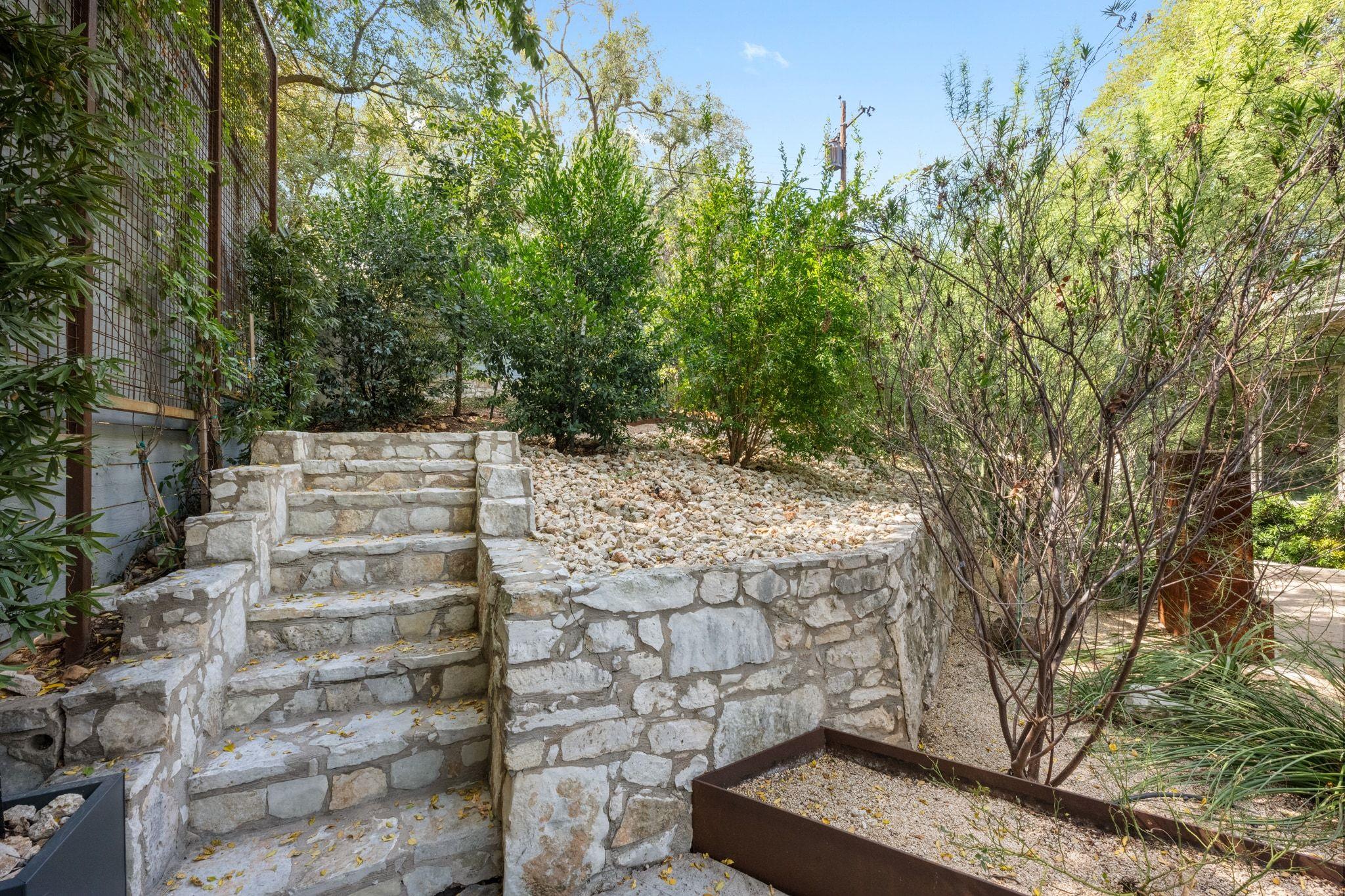 3705 Bridle PATH