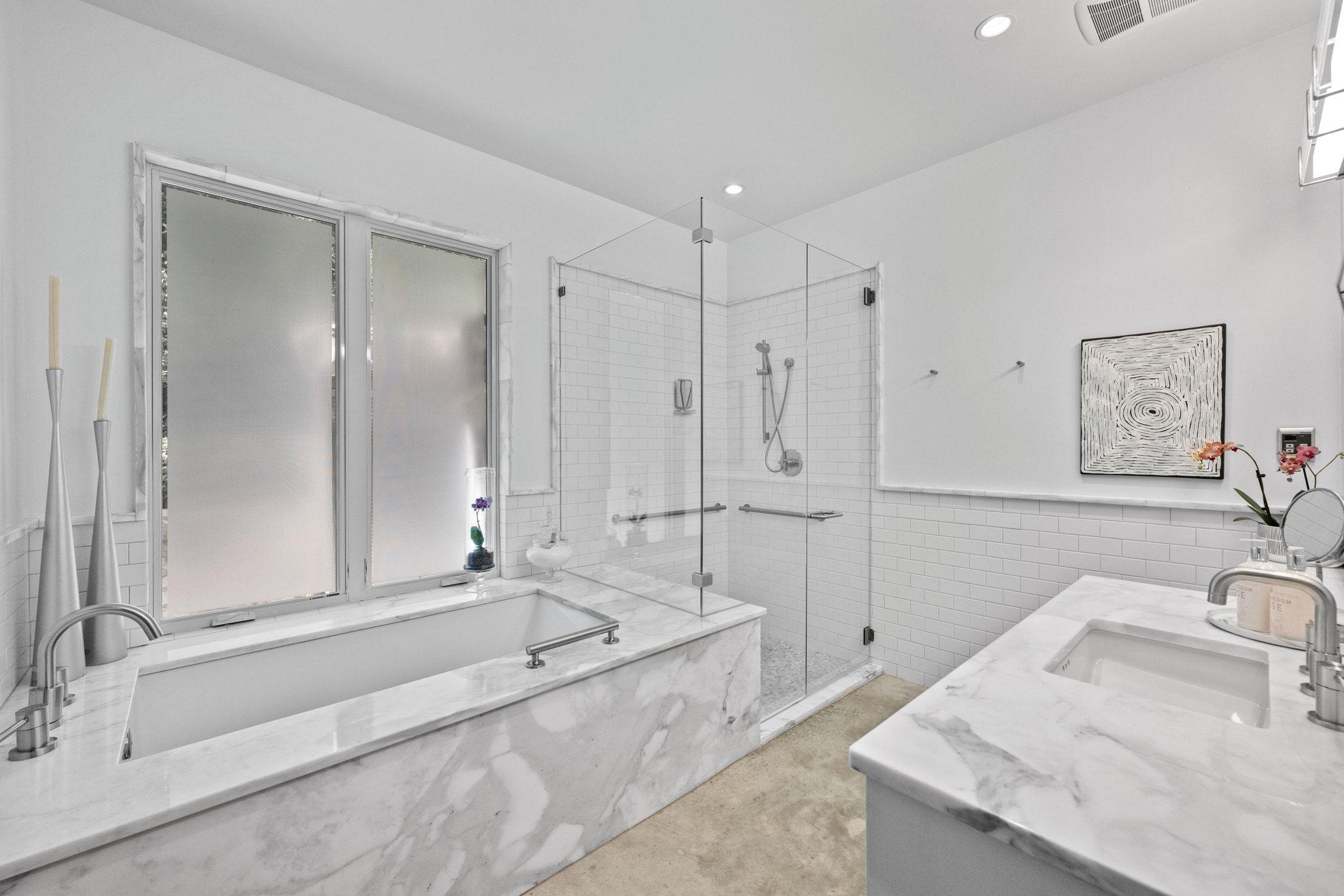 3705 Bridle PATH
