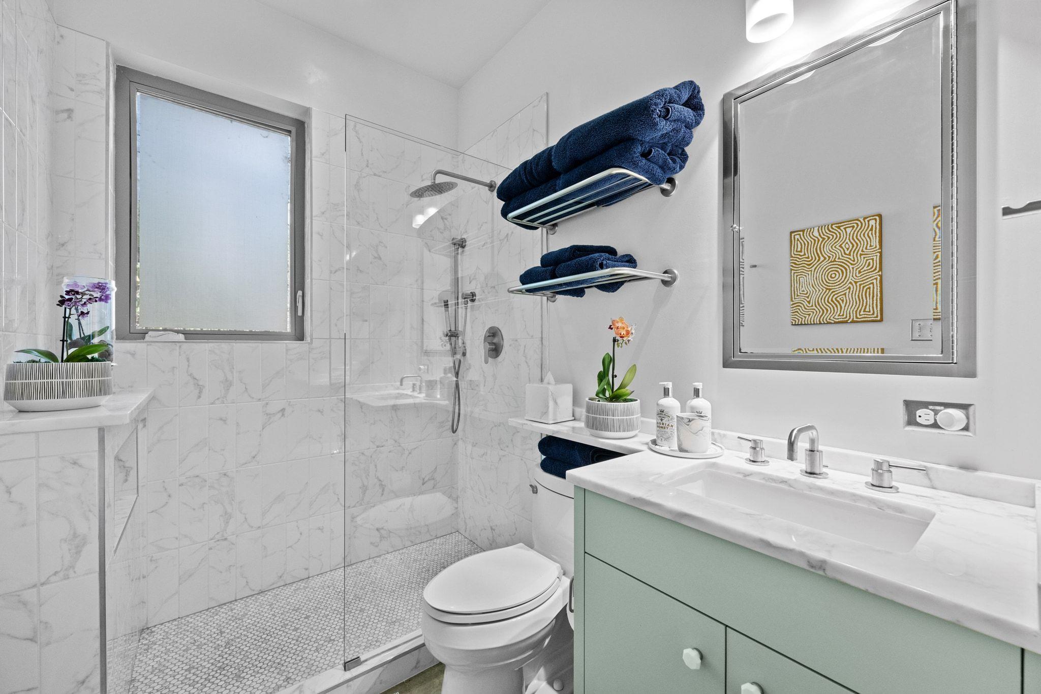 3705 Bridle PATH