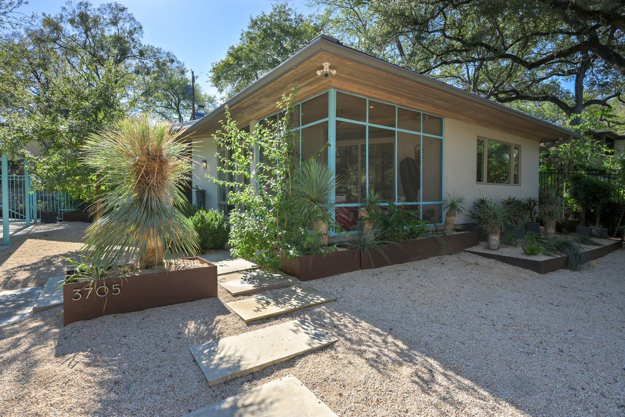 3705 Bridle PATH