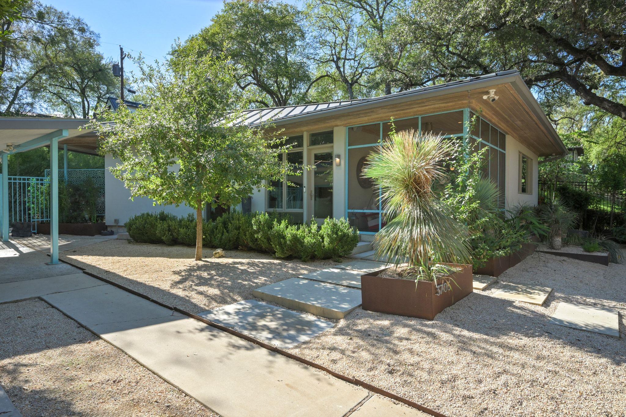 3705 Bridle PATH