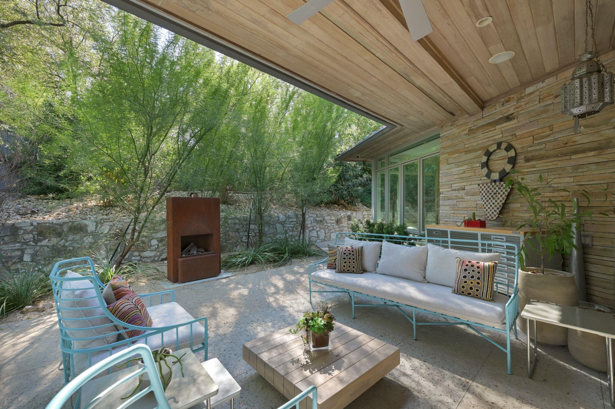 3705 Bridle PATH