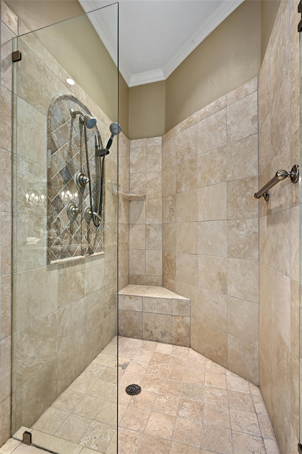 2304 Hartford RD # B