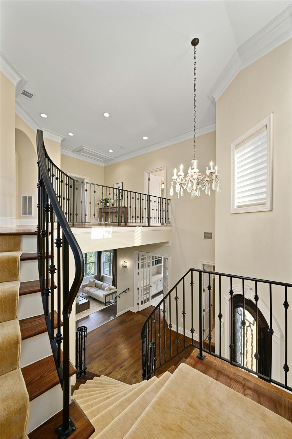 2304 Hartford RD # B