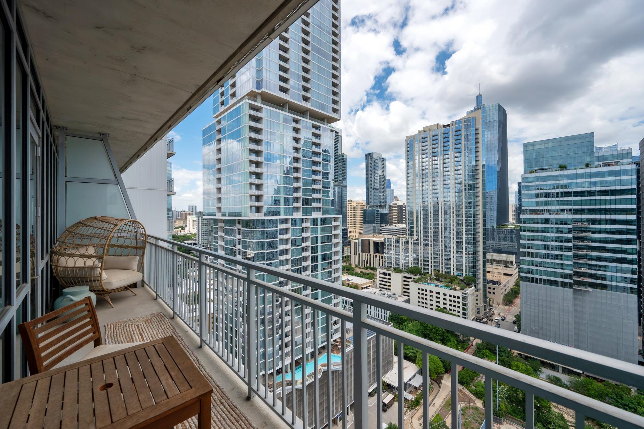 222 West Ave # 2507