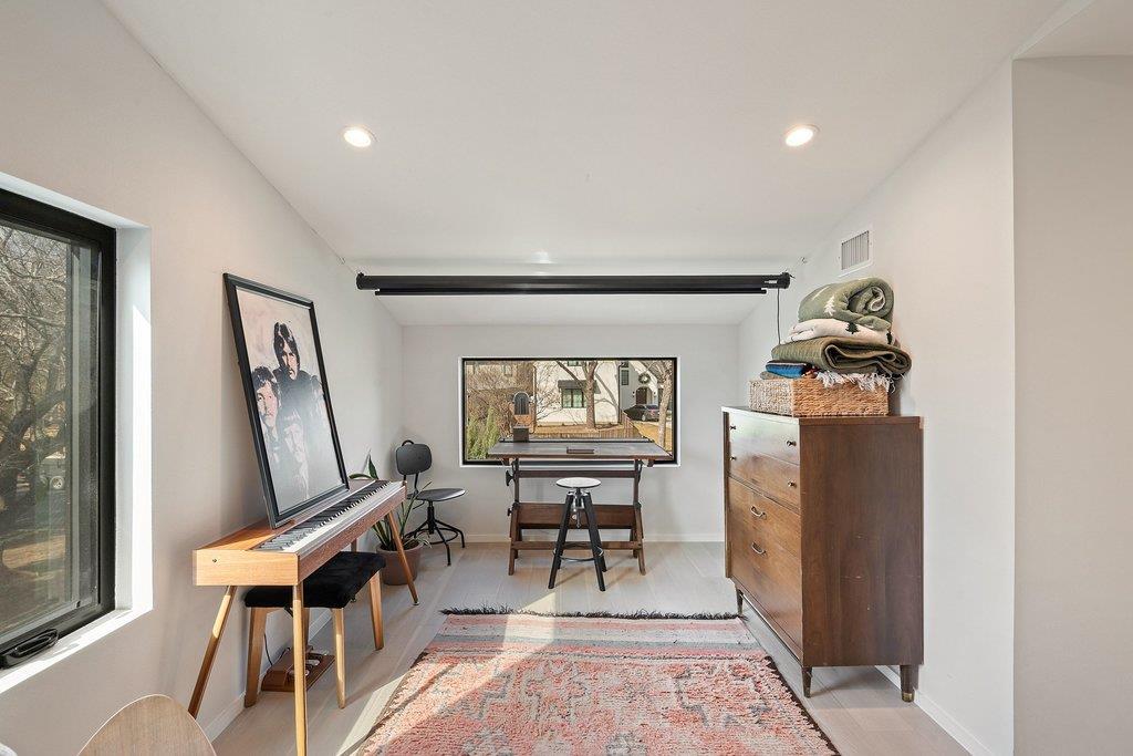 4717 Mount Vernon DR # A