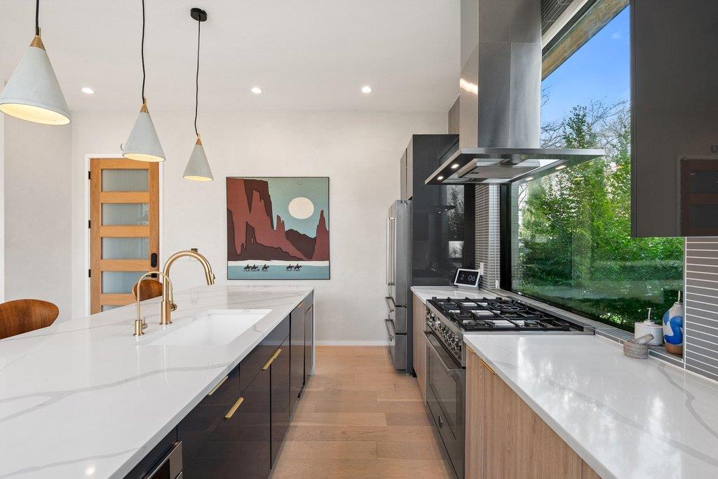 4717 Mount Vernon DR # A