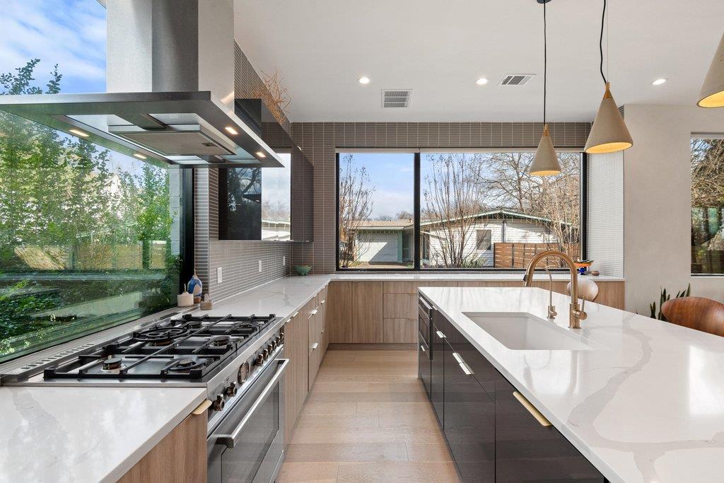 4717 Mount Vernon DR # A