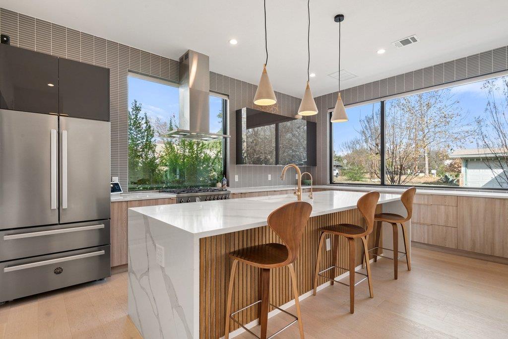 4717 Mount Vernon DR # A