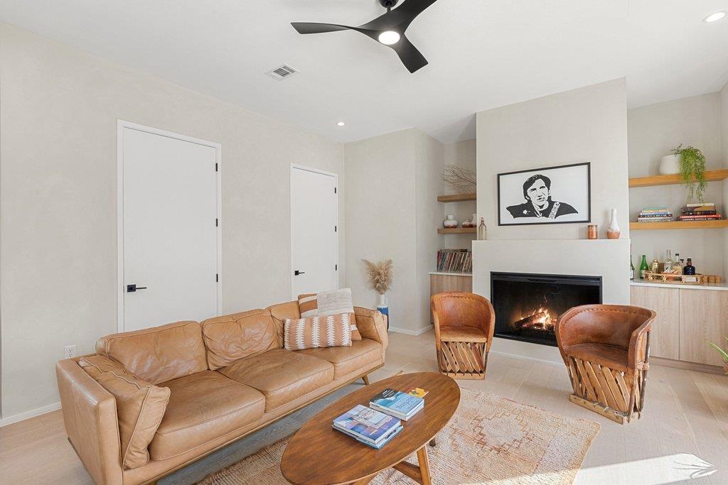 4717 Mount Vernon DR # A