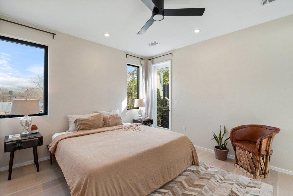 4717 Mount Vernon DR # A