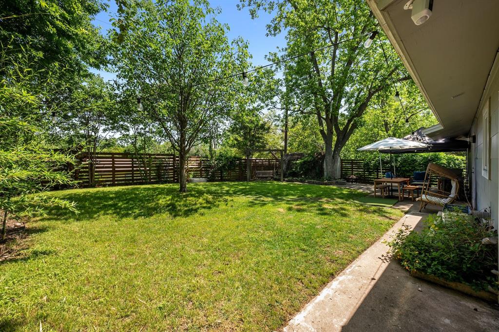 2503 East Side DR