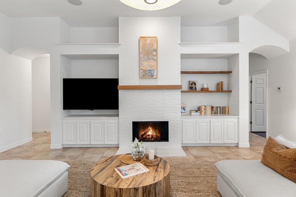 100 Brentwood DR