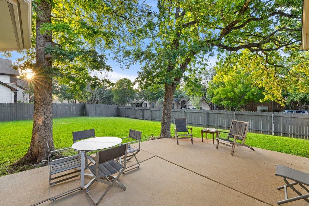100 Brentwood DR