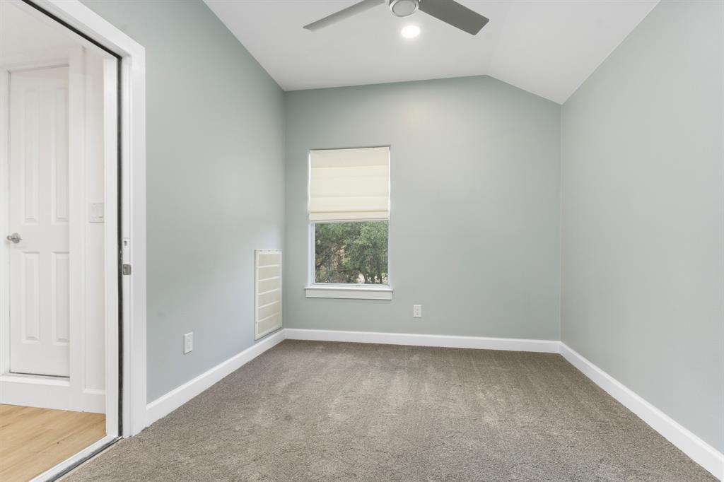 10101 Twin Lake LOOP