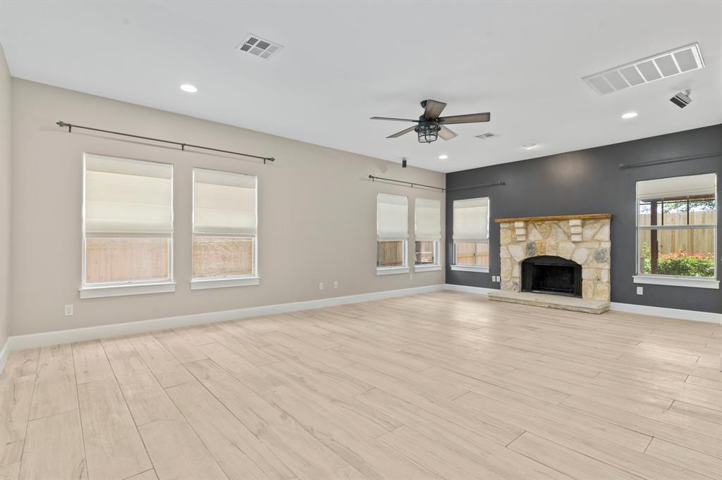 10101 Twin Lake LOOP