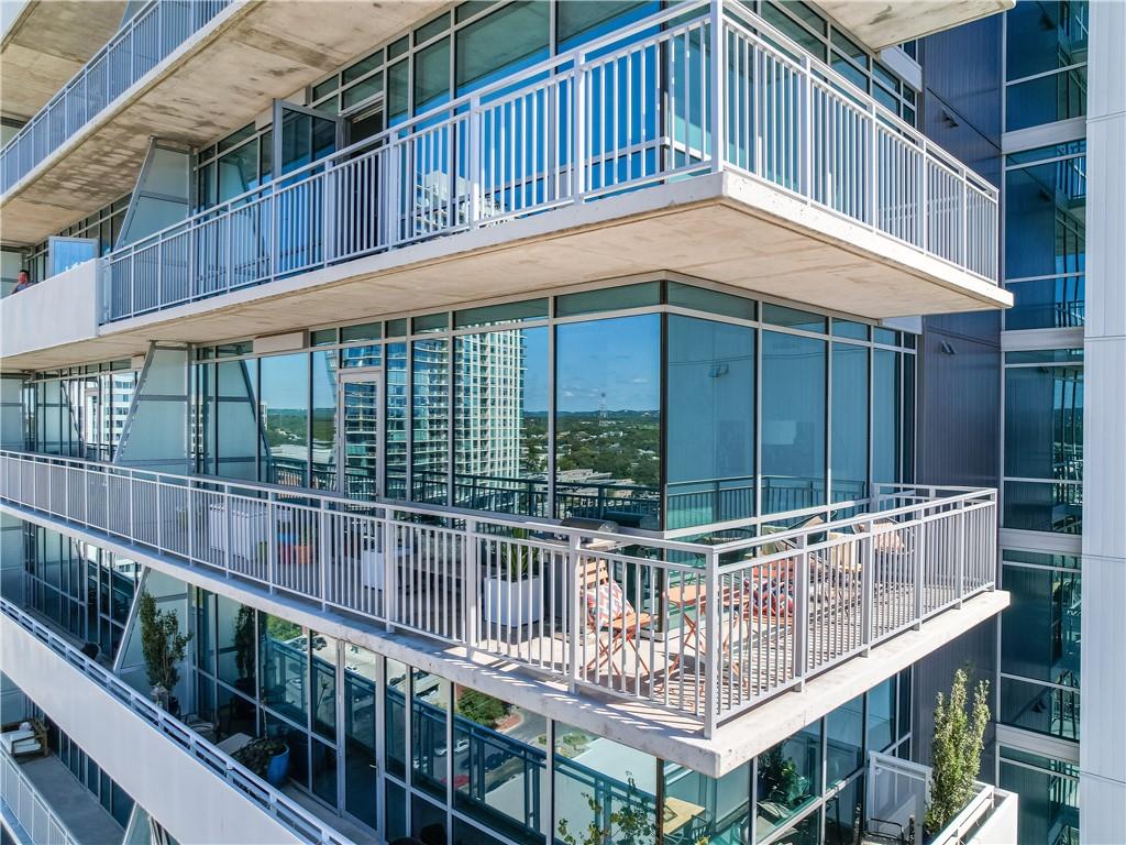 222 West Ave # 1802
