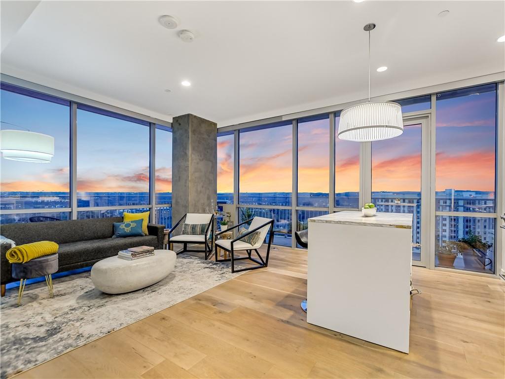 222 West Ave # 1802