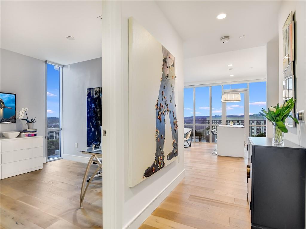 222 West Ave # 1802