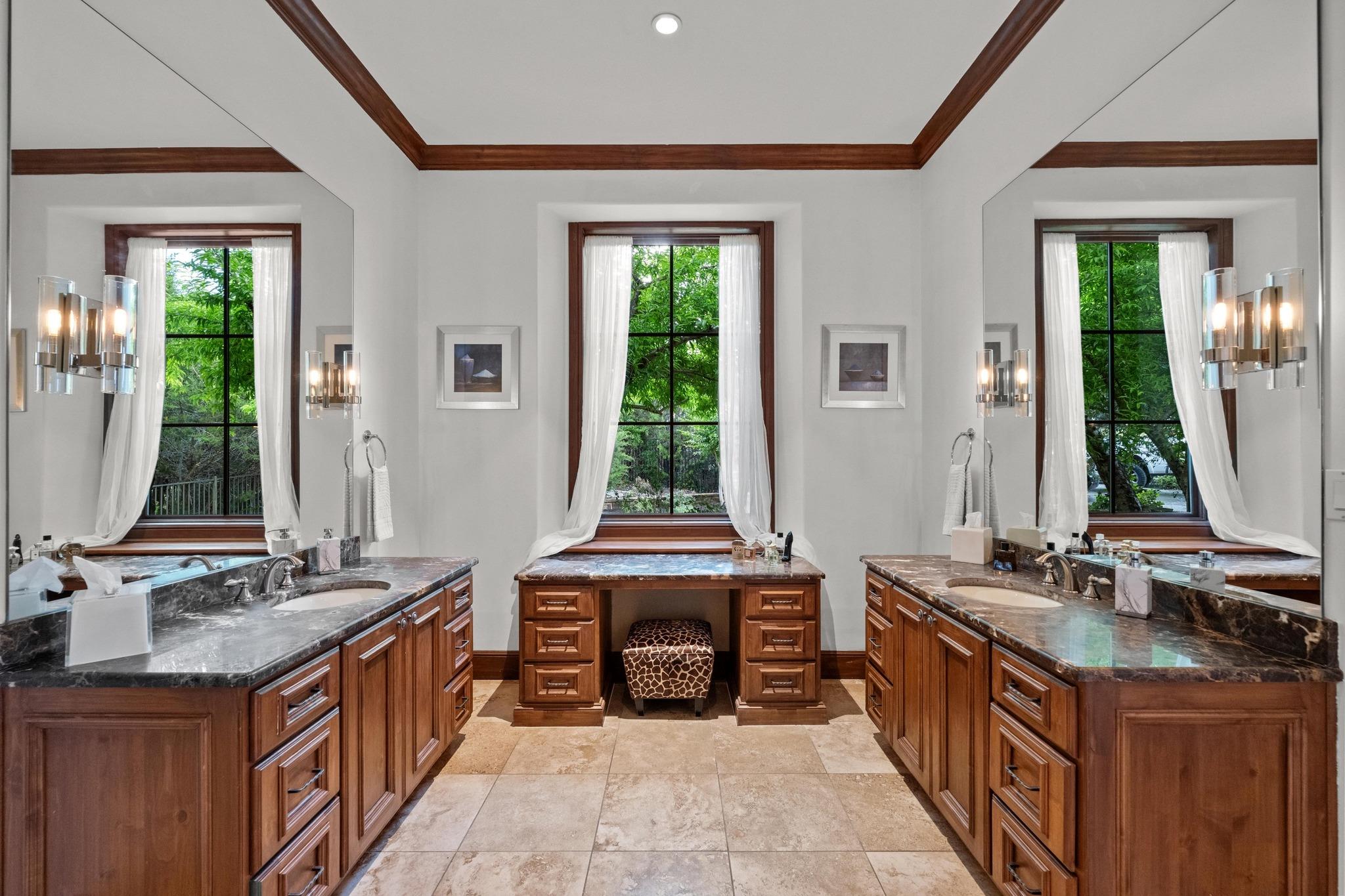 12724 Little Blue Stem CV