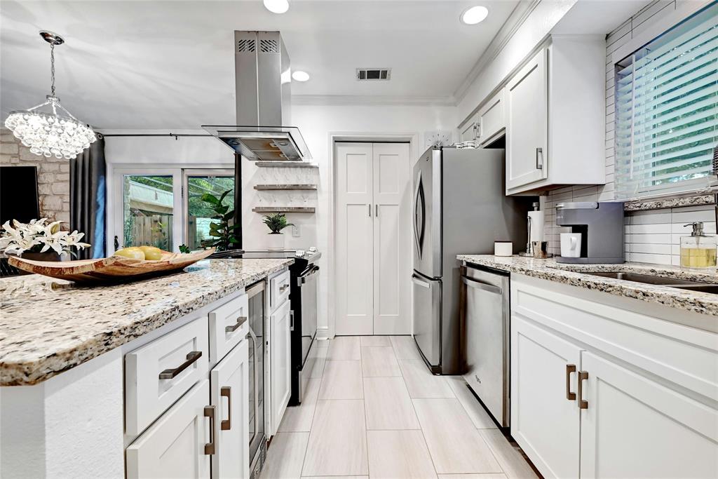 6709 Old Quarry Lane