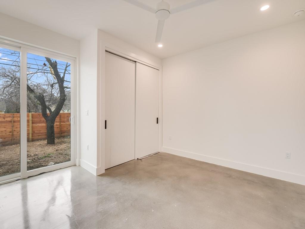 7006 Bennett Ave # 1