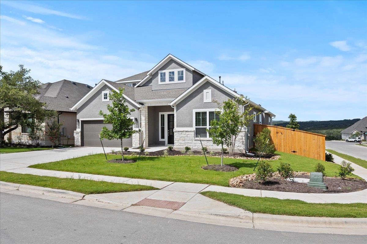 6200 Alamosa Clearing DR
