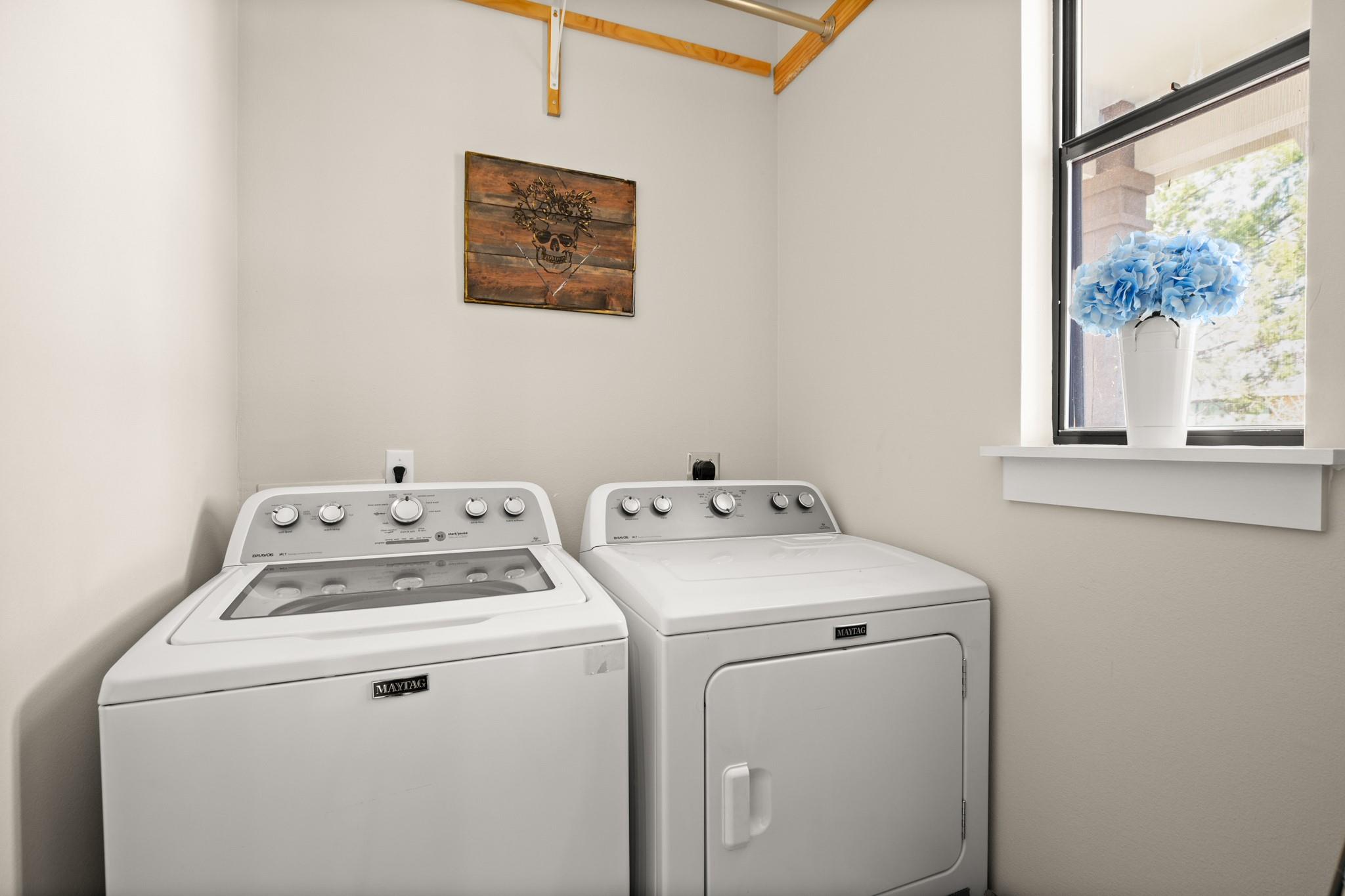 1318 Newning Ave # C