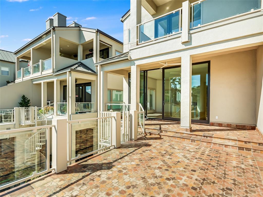 2329 Westlake DR # 10