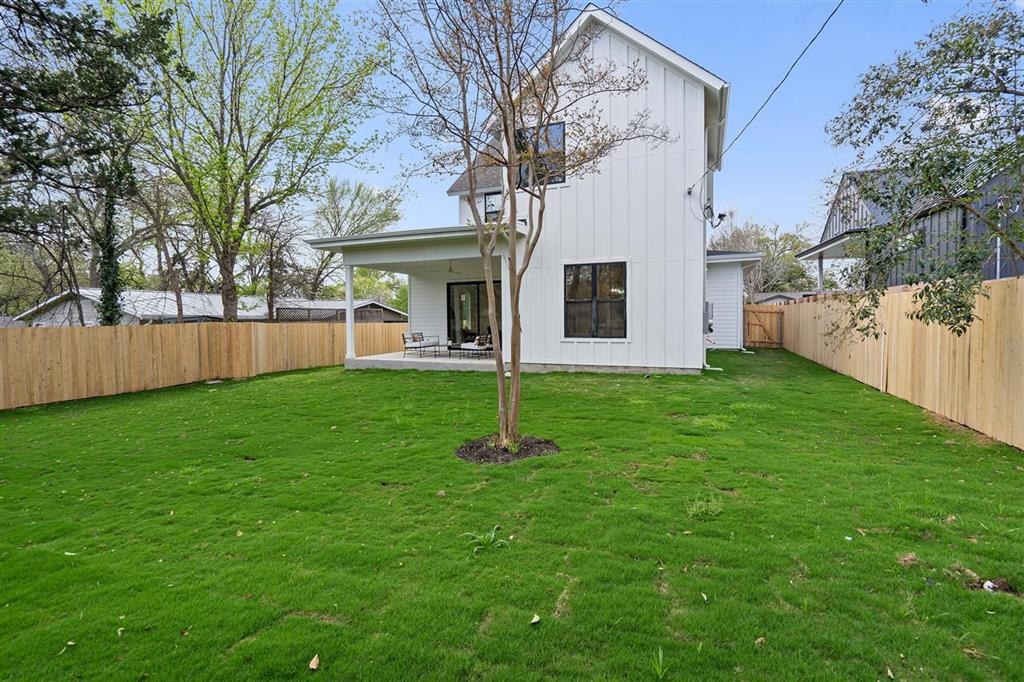 4809 Lansing DR