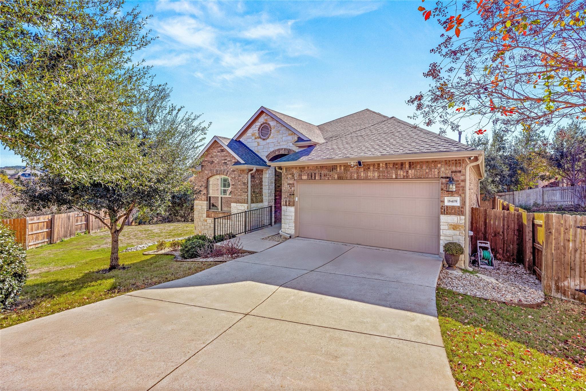 18409 Deleon Bayou LN