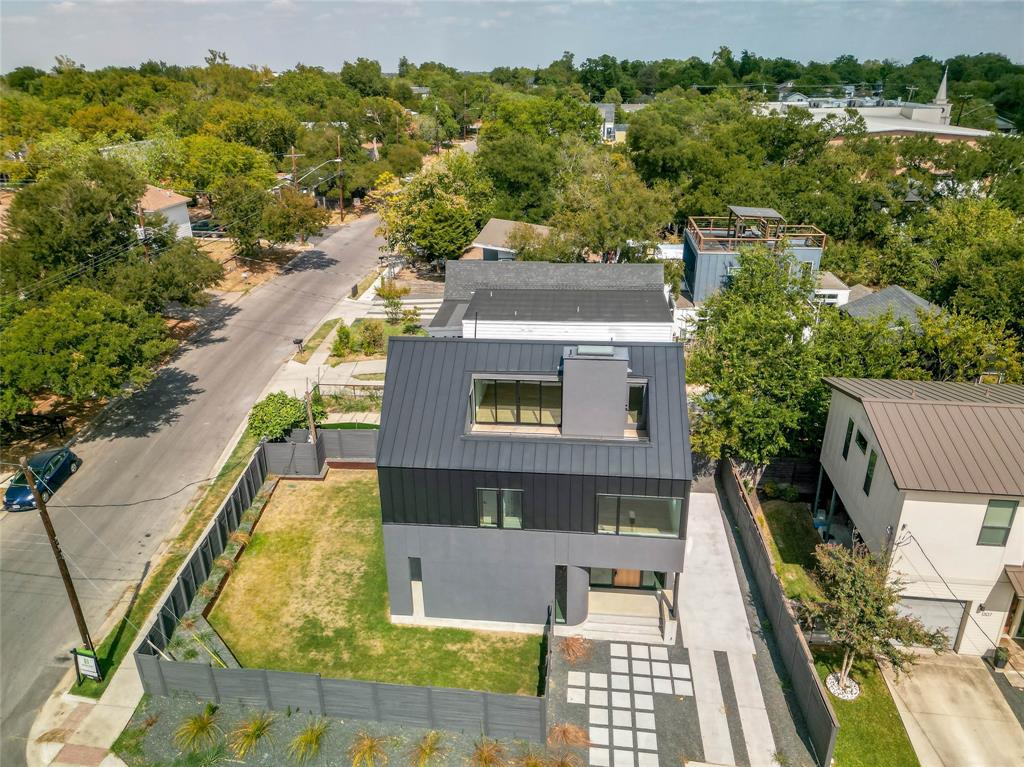 1309 Clifford Ave