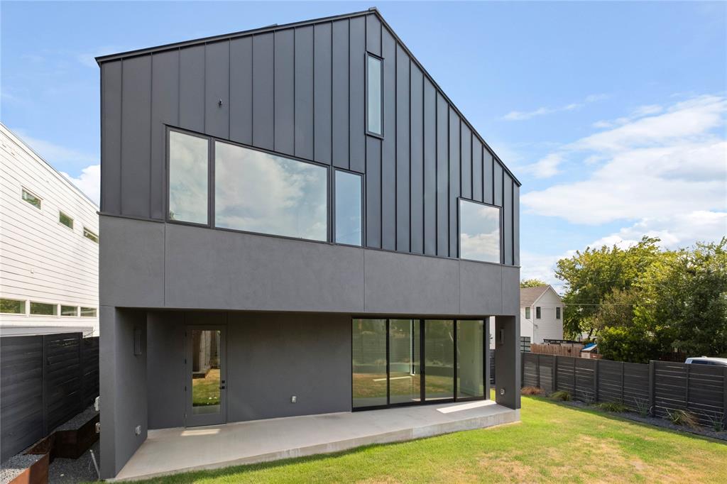 1309 Clifford Ave