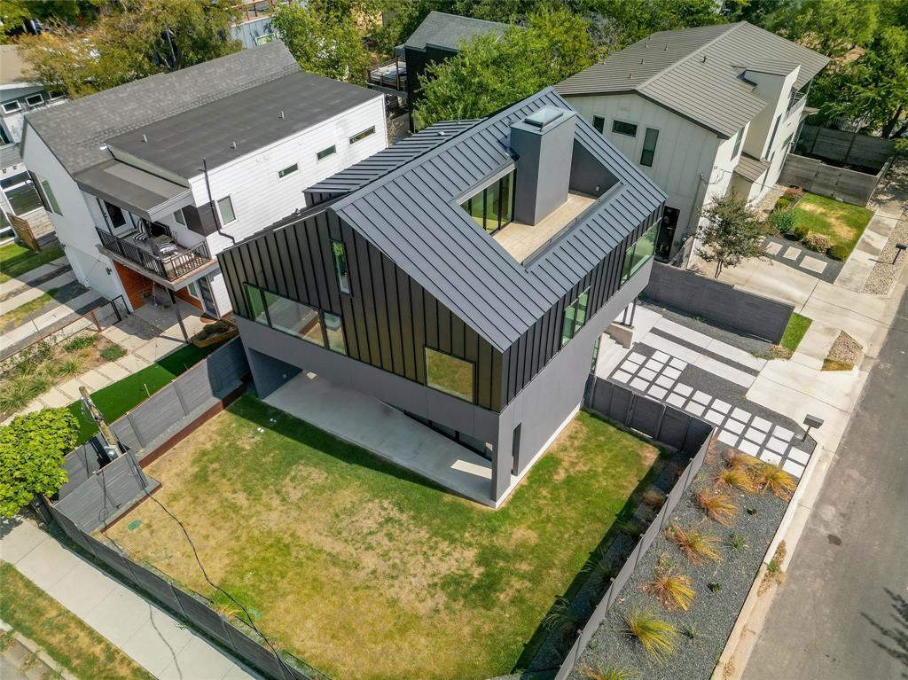 1309 Clifford Ave