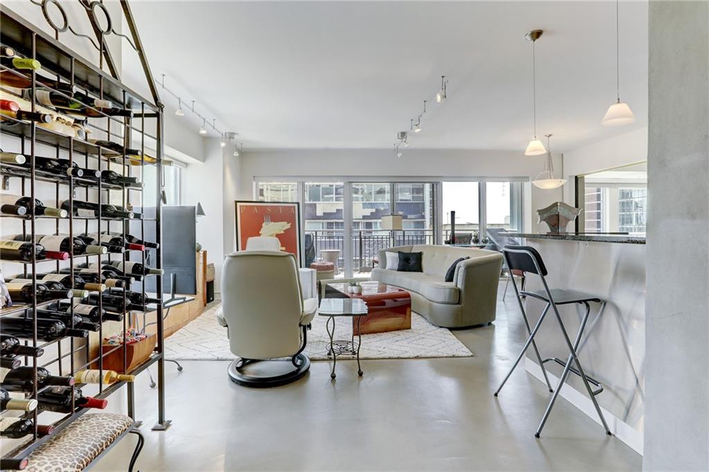 800 Brazos ST # 1107