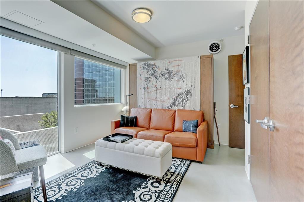 800 Brazos ST # 1107