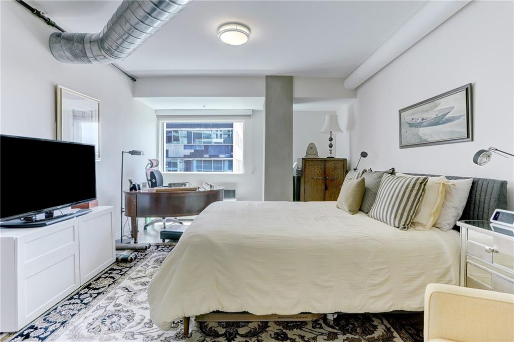 800 Brazos ST # 1107