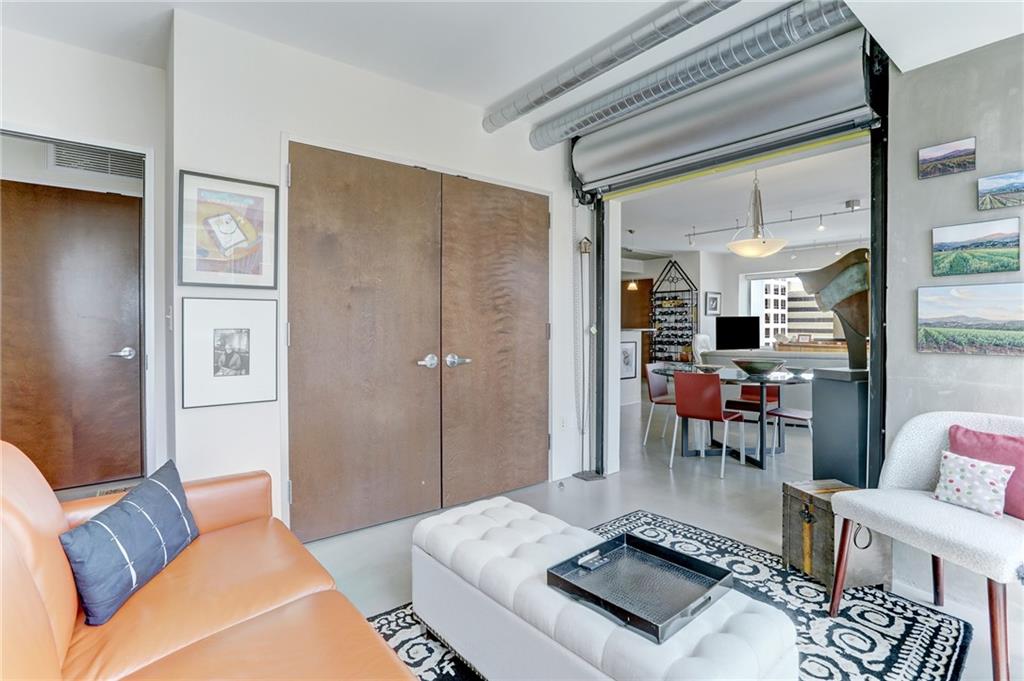 800 Brazos ST # 1107