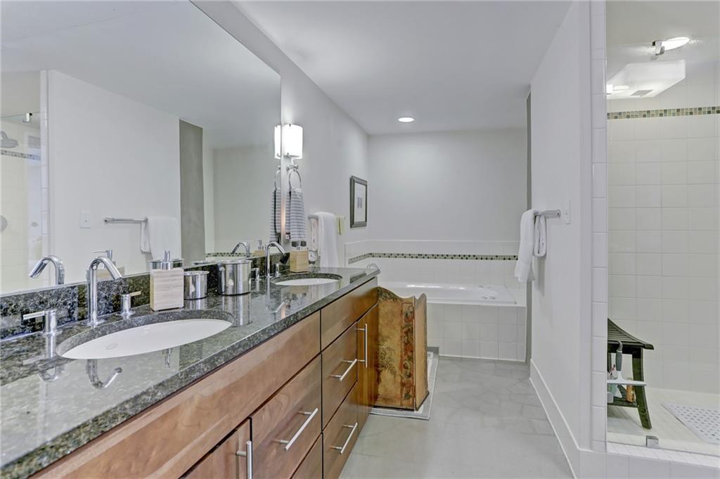 800 Brazos ST # 1107