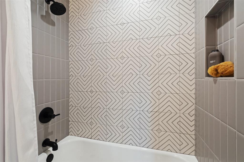 1217 Hollow Creek DR # 1