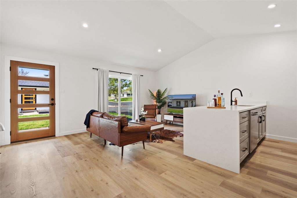 1217 Hollow Creek DR # 1