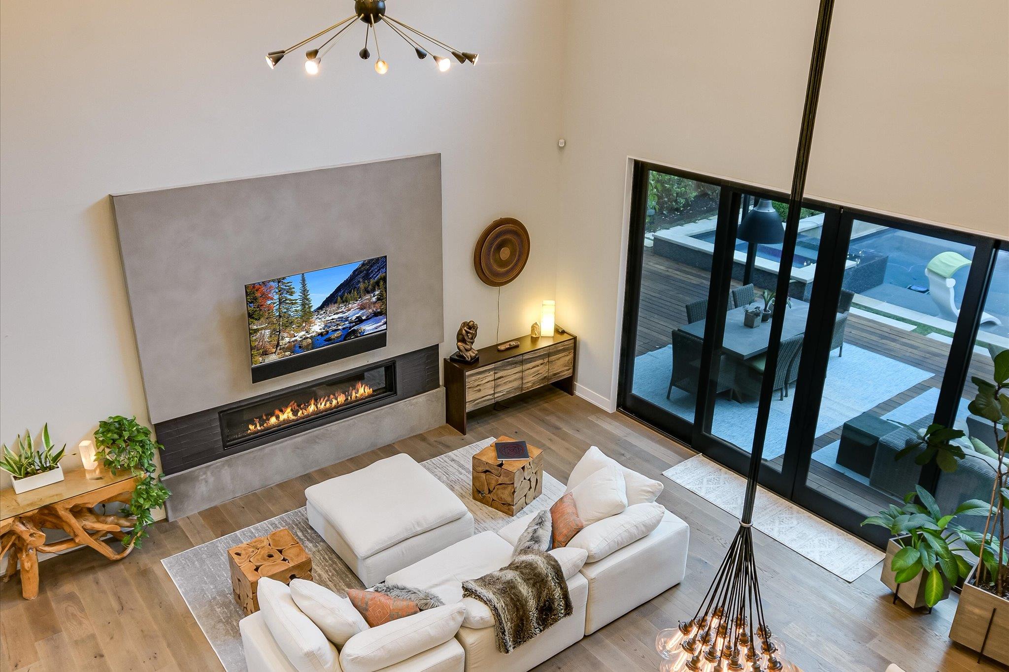 2010 Goodrich Ave # 5A