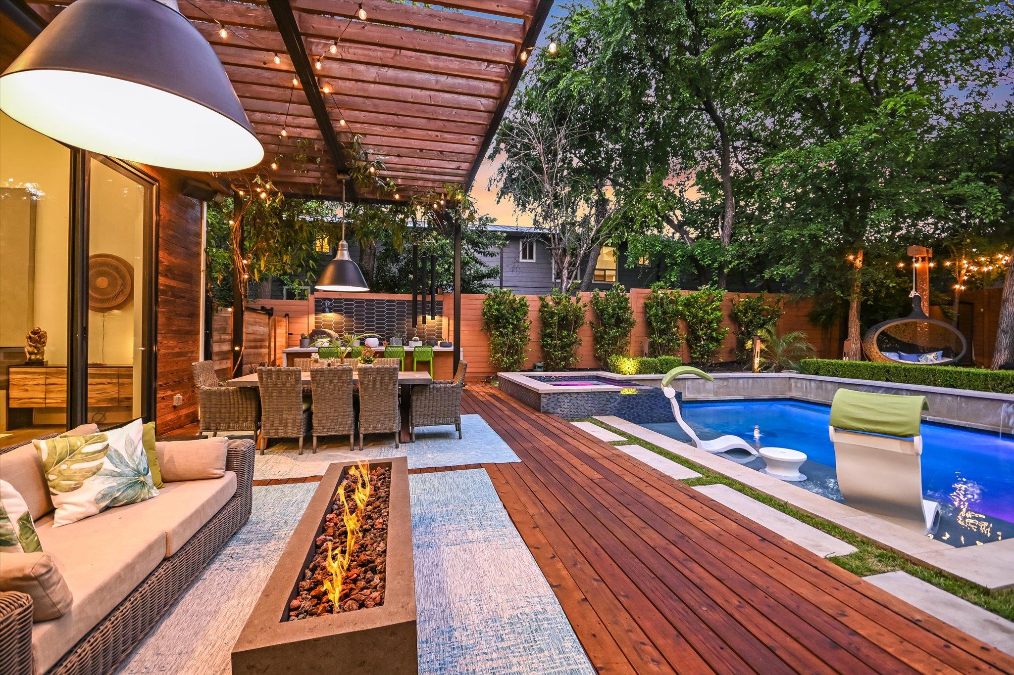 2010 Goodrich Ave # 5A