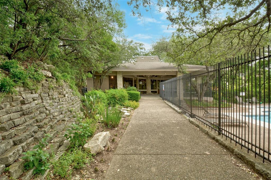 4517 Autumnleaf HOLW