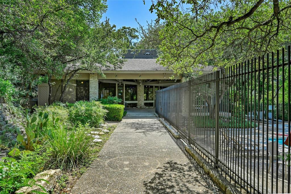 4517 Autumnleaf HOLW