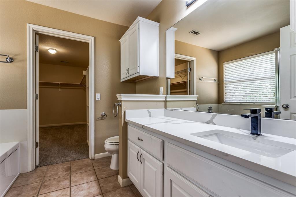 4004 Canyon Glen CIR
