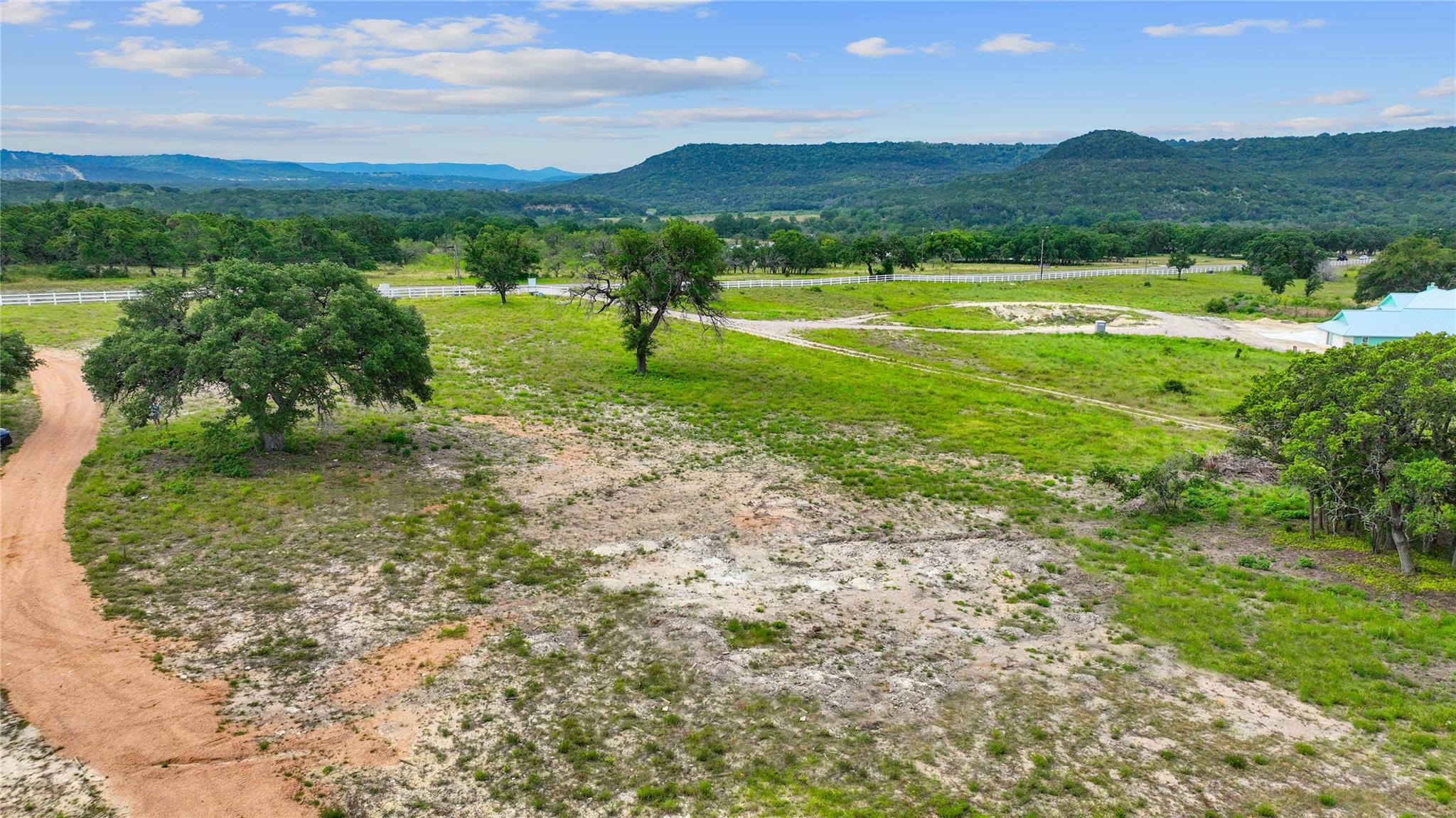 11288 S FM 1174