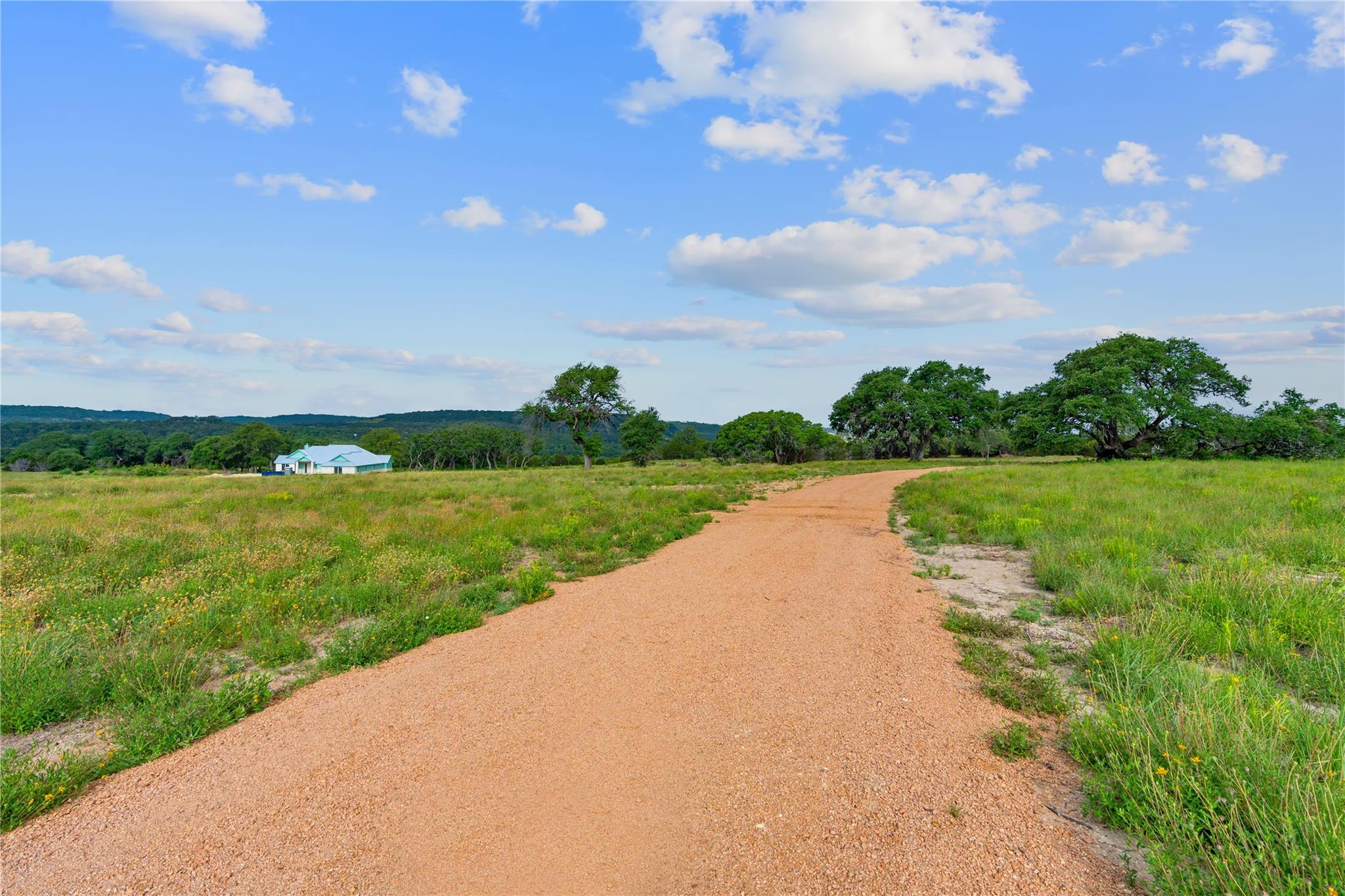 11288 S FM 1174