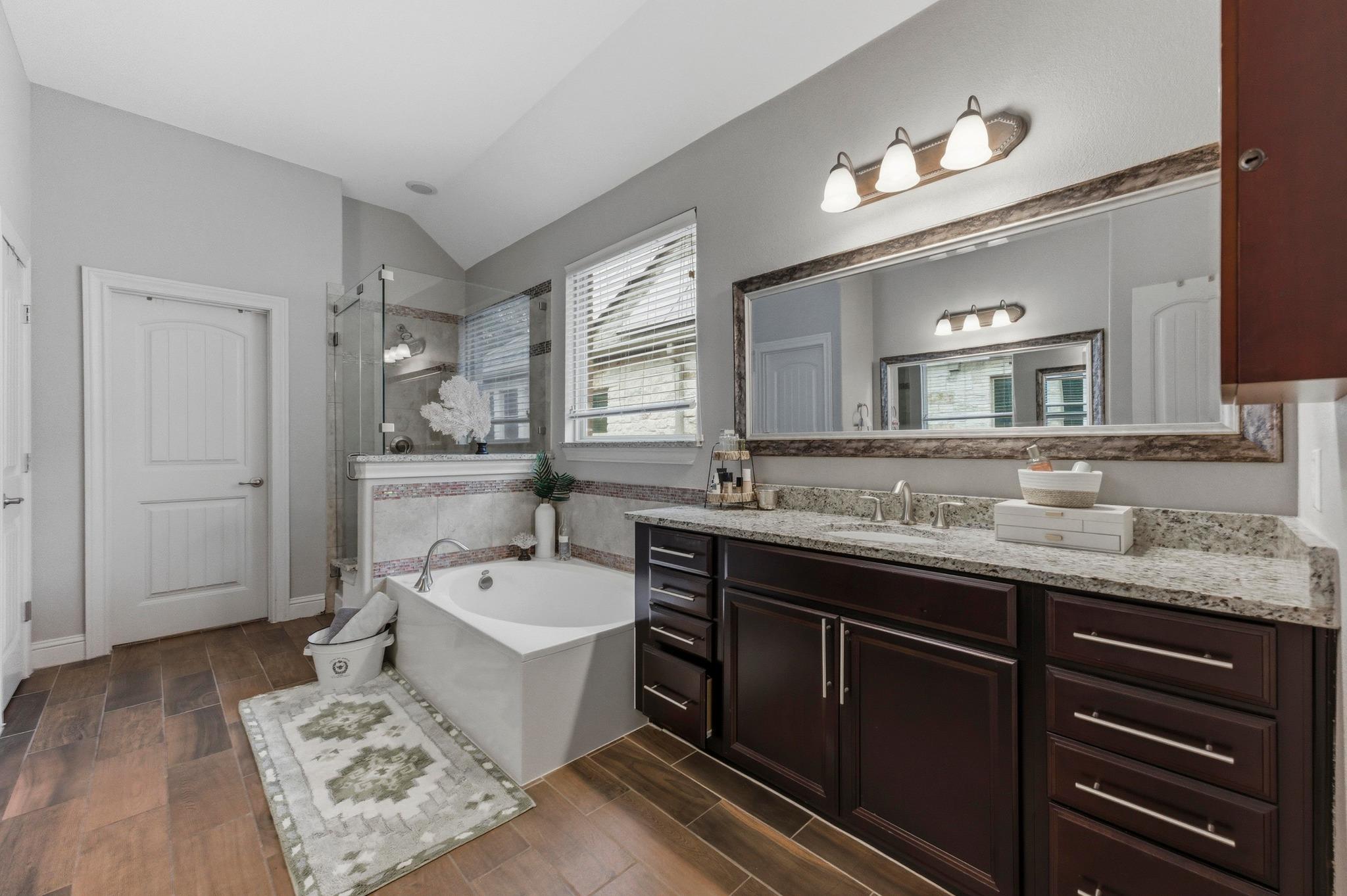 5425 CHEROKEE DRAW RD